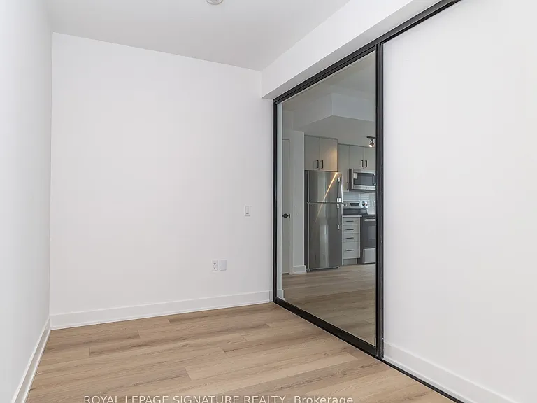 785 Dovercourt Rd #1105 — Photo 21