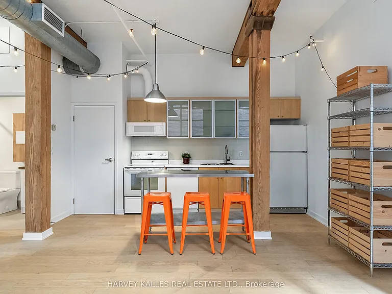 383 Adelaide St E #301 — Photo 10