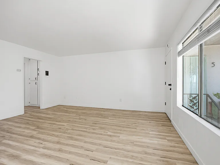 4473 Mississippi St #6 — Photo 7