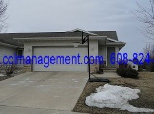 1035 Tamarack Way, Verona, WI 53593