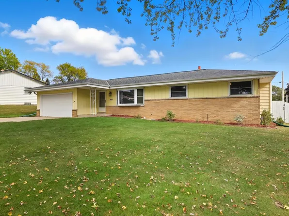 7416 North 42nd STREET, Milwaukee, WI 53209