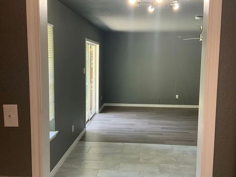 904 Sublett Ave — Photo 4