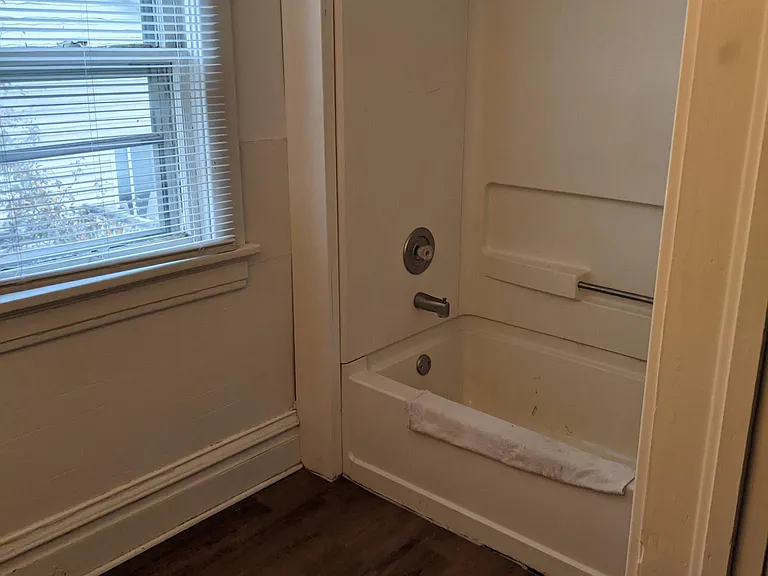 2116 Olive St #3 — Photo 9