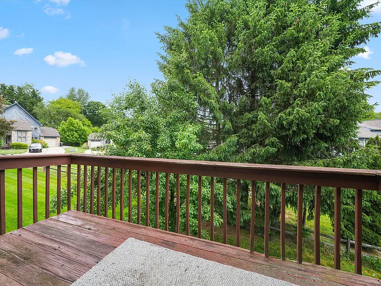 8 Foxtail Ct — Photo 8