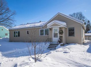 1528 11th St S, Virginia, MN 55792