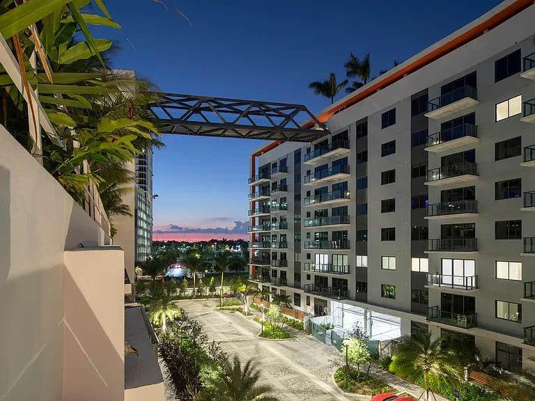 AMLI Midtown Miami — Photo 33