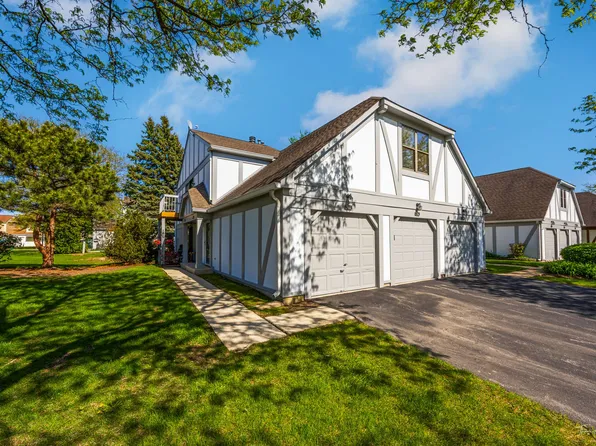 7403 Canterbury Pl #21-2, Downers Grove, IL 60516