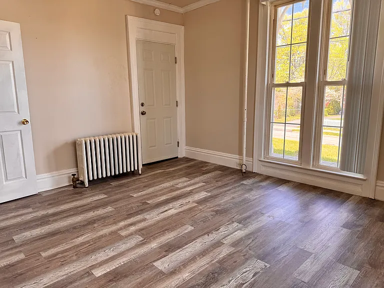 462 Middle Tpke E #1A — Photo 6