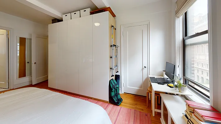 Rented by Bond New York | media 15