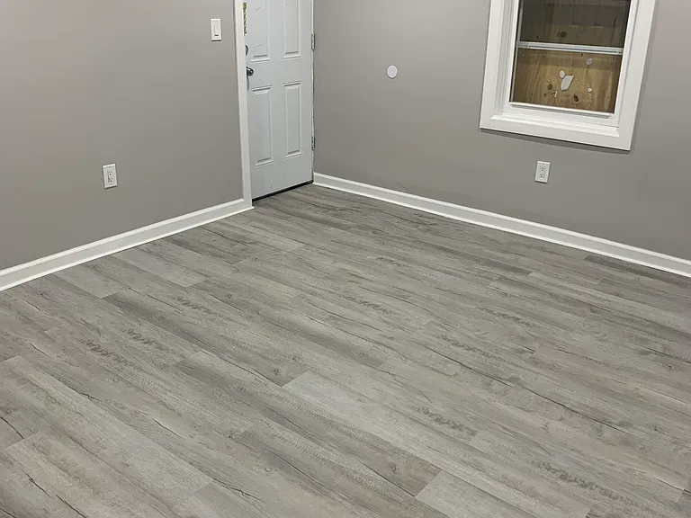 125-127 Redwood Ave #1 — Photo 4