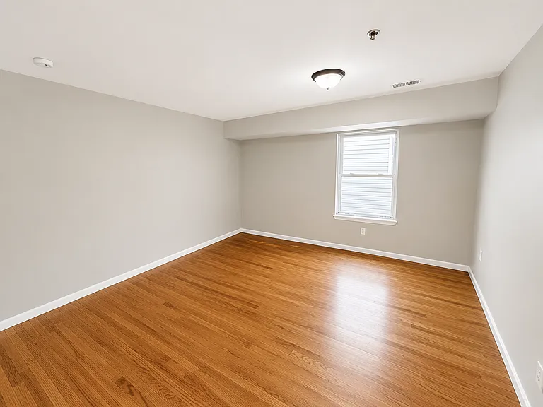 138 Fabyan Pl #2 — Photo 10