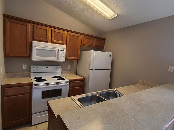 2nd image of 1640 Santos St SE #A