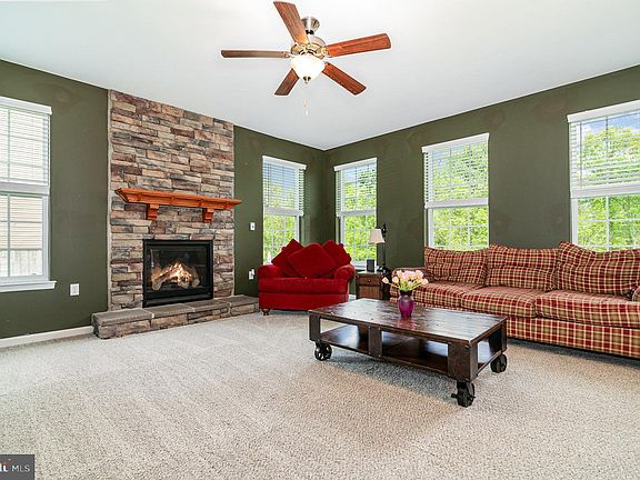 2nd image of 12 Ledgestone Dr