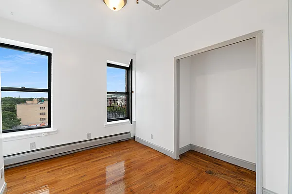 Rented by REAL New York | media 16