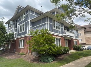 410 Indiana Ave, Saint Charles, IL 60174
