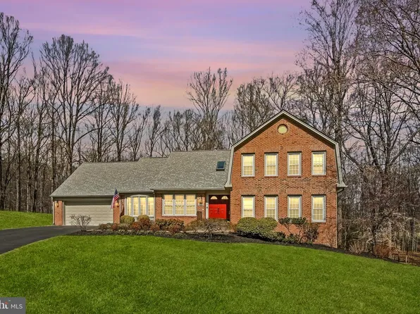 5500 Sandy Folly Ct, Fairfax Station, VA 22039