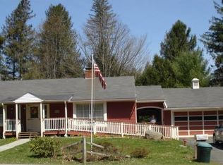 115 Vestal Ave, Hancock, NY 13783