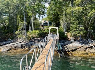 5 Southern Point Rd, Round Pond, ME 04564