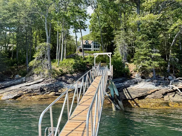 5 Southern Point Road, Bristol, ME 04564