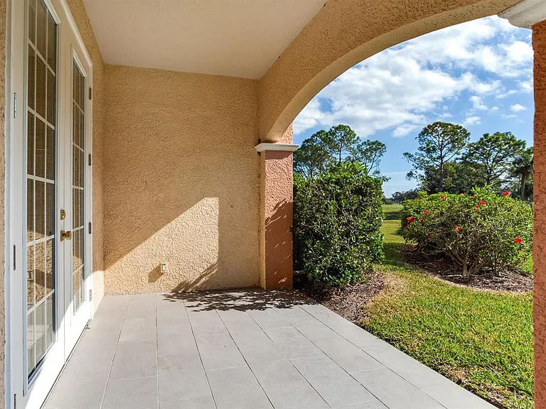 6302 Vista Verde Dr E — Photo 46