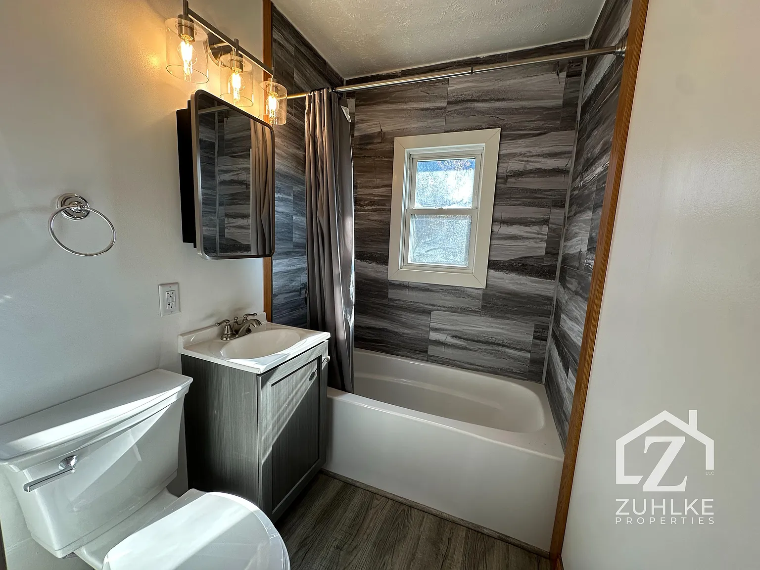 1103 Pierce Street - 1 — Photo 4