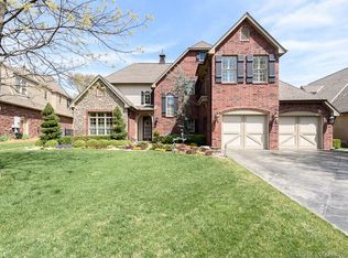 3329 E 93rd St, Tulsa, OK 74137