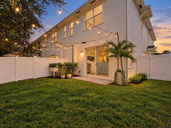 3rd image of 4567 Hollister Avenue