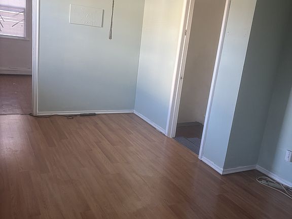3rd image of 7 Mulberry St Floor 2