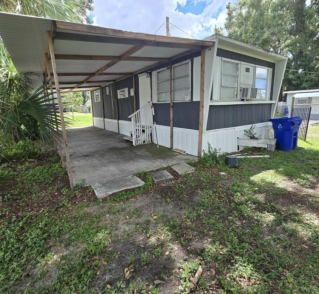 2 bed, $844 — Photo 1