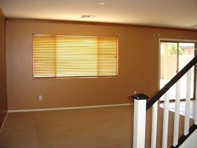 4th image of 42623 W Sunland Dr