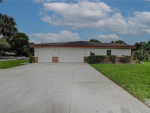 4th image of 10056 Ramblewood Dr