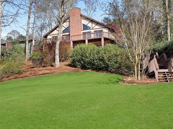 209 Malabar Dr, Troy, NC 27371
