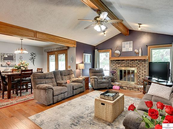 5th image of 3110 Leawood Dr
