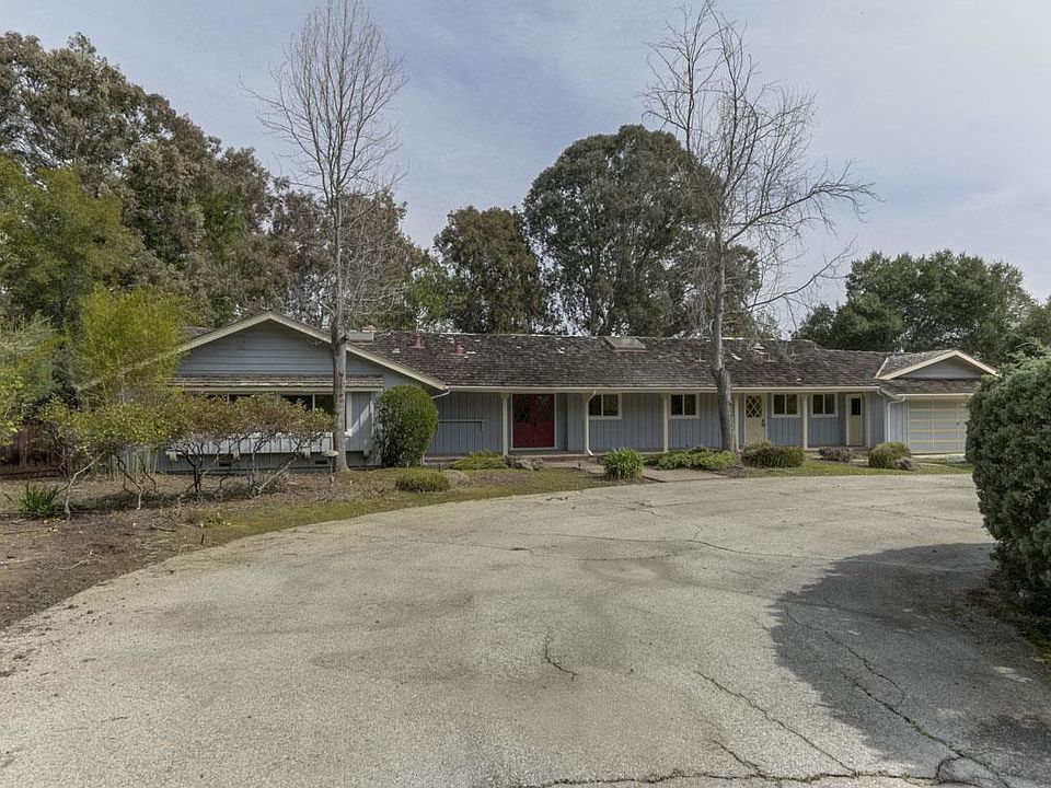 1st image of 141 Karen Way