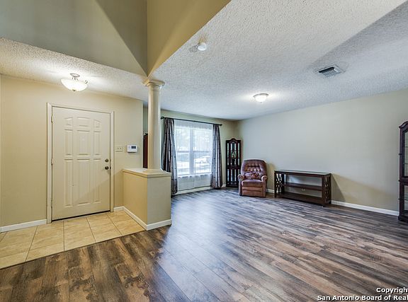 4th image of 11134 Grey Park Dr