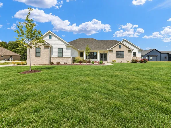 200 Constitution Blvd, Monticello, IL 61856