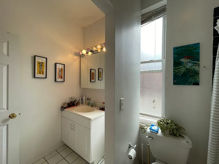 1451 W Huron St #CH — Photo 39