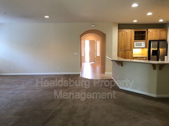 3rd image of 110 Douglas Fir Cir