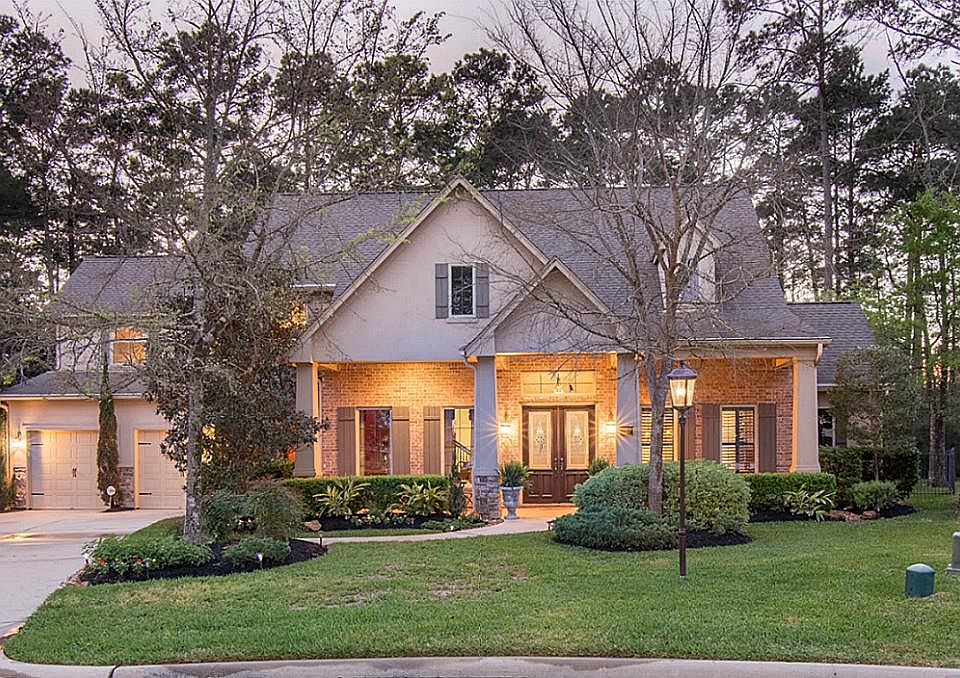 1st image of 267 W Pines Ct