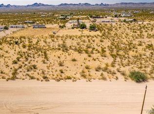 693 S Teddy Roosevelt Rd, Golden Valley, AZ 86413