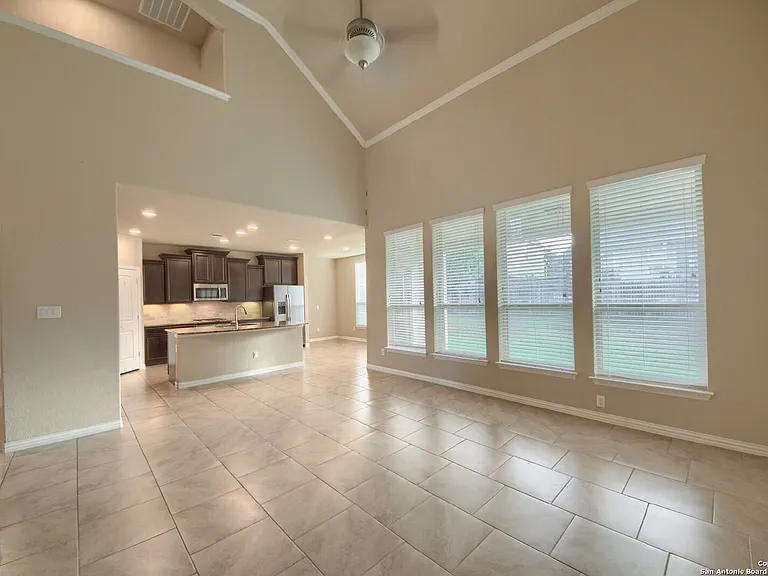 714 Raceland Rd — Photo 11