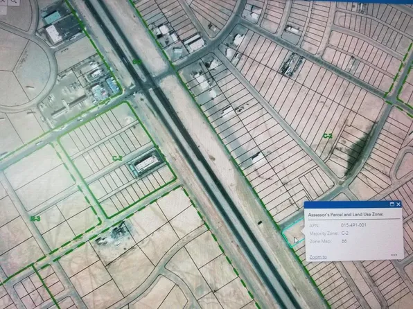 2049 Thomas R Cannell Rd, Thermal, CA 92274