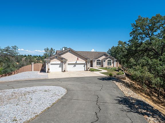 2nd image of 2707 Blue Bell Dr