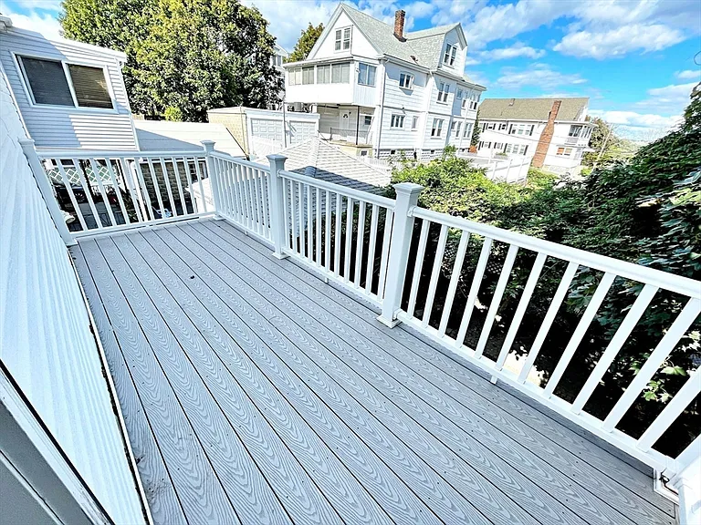 15 Puritan Rd — Photo 32