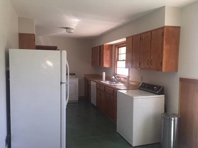 5243 Laurie Ln — Photo 17