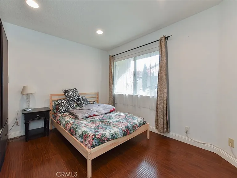 145 Stanford Ct #35 — Photo 17