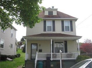 213 Lowell St, Vandergrift, PA 15690