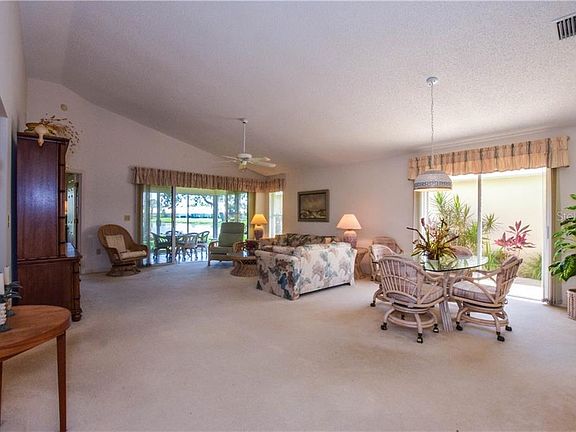 4th image of 763 Harrington Lake Dr N #62