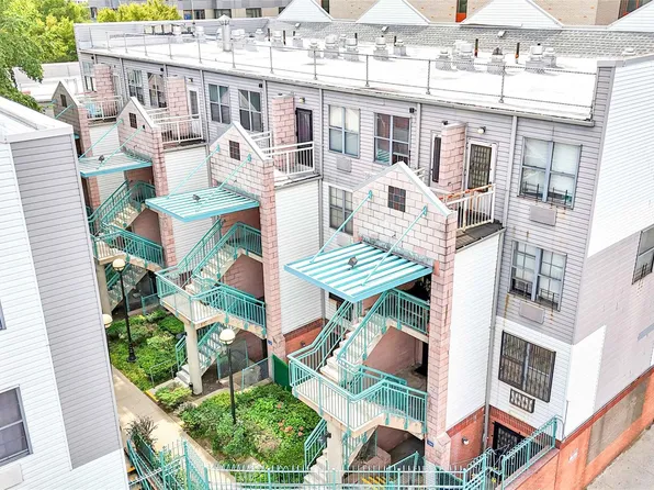 758 Brook Ave #56C, Bronx, NY 10451