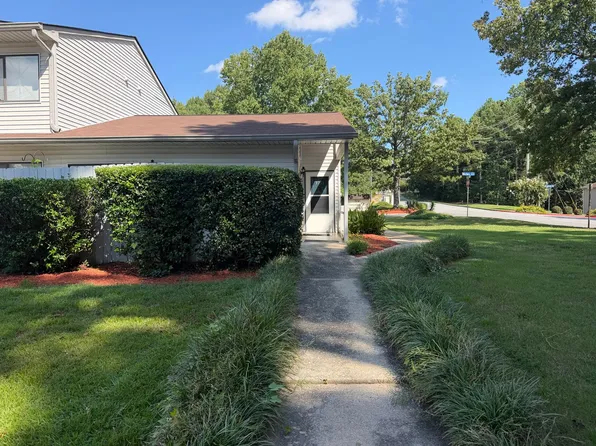 3750 Mulkey Cir SW, Marietta, GA 30008
